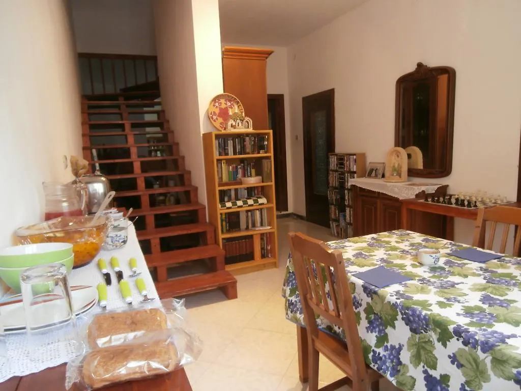 Marrùbiu B&B Neverland 0*,  إيطاليا